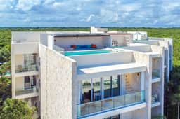 Tortuga Azul With Beach Access Private Rooftop Pool