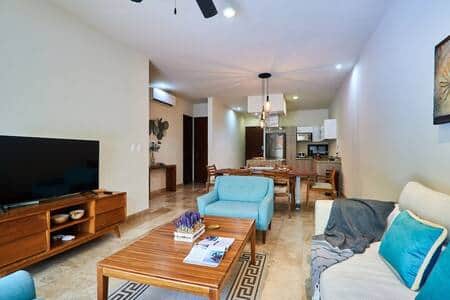 Zen Oasis Swim Up Condo Pool W Tiki Hut Bar + Gym