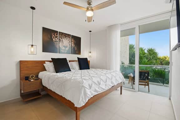 Akumal Pearl Beach Access l 11 Pools l Beach Club