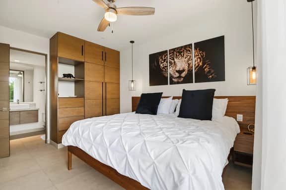 Akumal Pearl Beach Access l 11 Pools l Beach Club