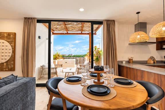 Gran Haven | Prv Hot Tub + Pool | 5 Min to Beach - Image 4
