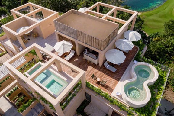 Corasol Golf • Beach Club • Pools • Hot Tubs • Gym